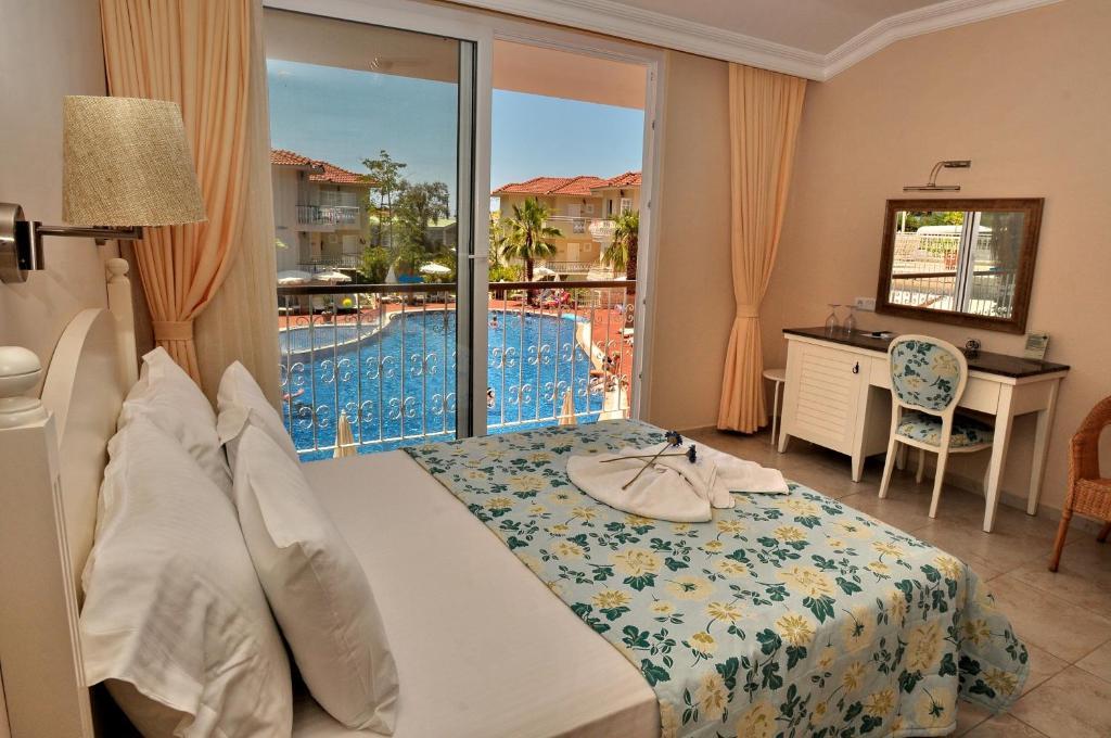 The Blue Lagoon Deluxe Hotel Oludeniz Rom bilde